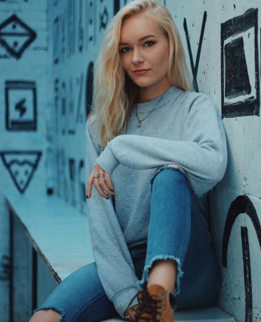 Елена Семенова